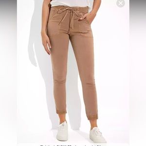 AE High-Waisted Jegging Jogger